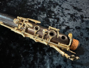 Photo Yamaha YCL CSG Custom Clarinet With Gold Plated Key Work, Serial #02831